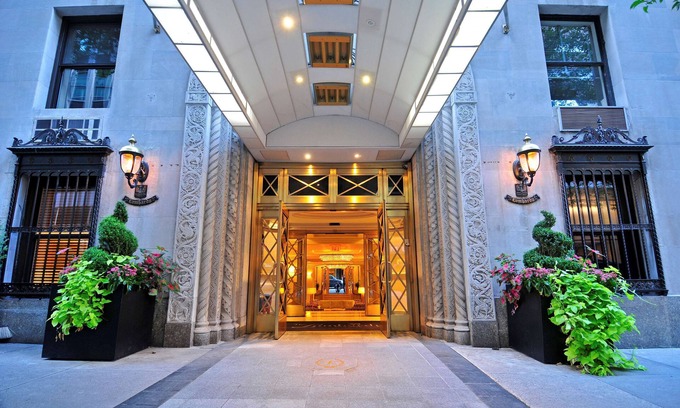 Central Park South Hotel | The Lombardy Hotel