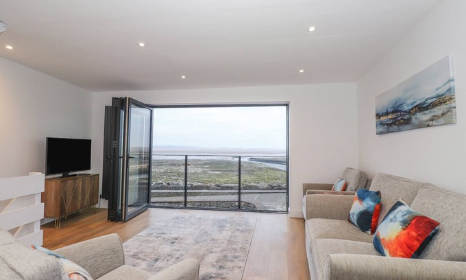 Haverigg Cottage | THE LOOKOUT, pet friendly, country holiday cottage in Haverigg