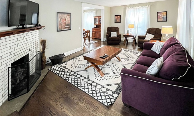 Western Gardens House | The Lookout: Your Charming Stay Near Seneca Lake!