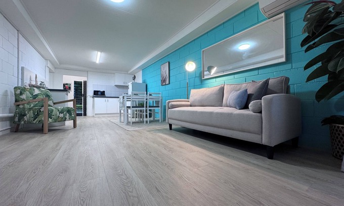 Bongaree Apartment | The Love Shack on Queen St Bongaree