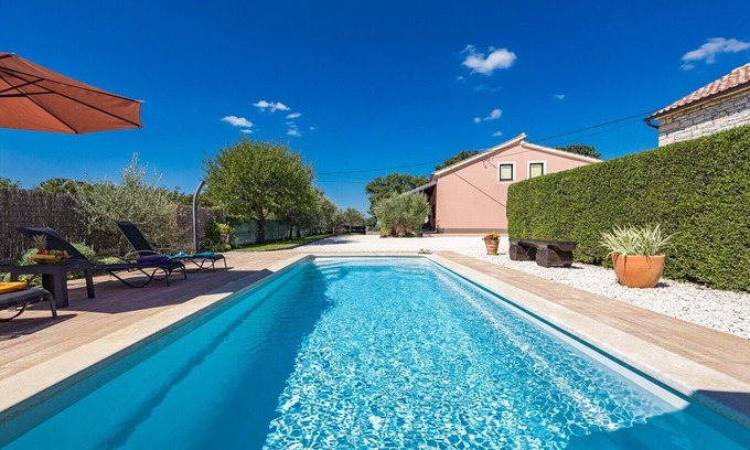 Kranjcici House | The lovely house with private pool and large yard