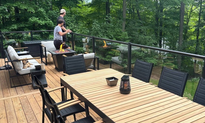 Frontenac Cottage | The Lowry Lakehouse, your South Frontenac cottage retreat