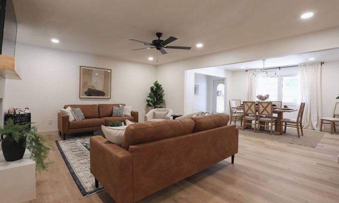 Bowie House | The Luxe Raider 6 Bedroom
