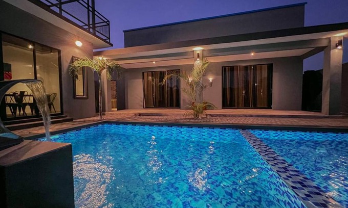 Kuala Teriang Villa | The Luxury Villa -Private Pool-