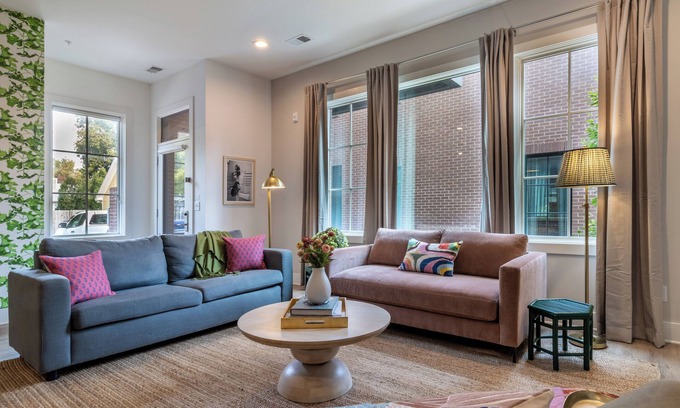 Germantown House | The Magnolia by AvantStay | 8 Bedrooms, Sleeps 24