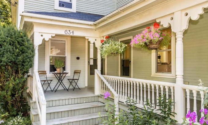 Annapolis Royal Bed & Breakfast | The Maisonette by Corbitt Hospitality