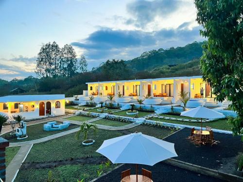Toya Bungkah Bed & Breakfast | The majestic bali