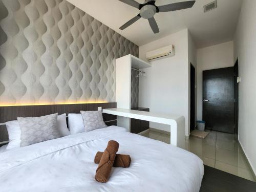 Kampung Kuchai Apartment | THE MAJESTIC IPOH A20 by ZamanJa