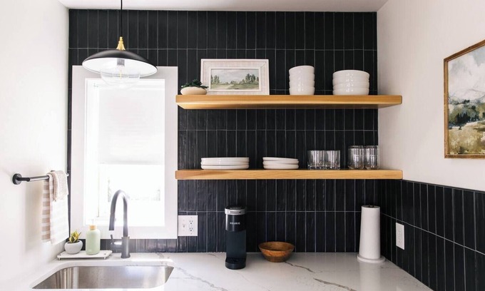 Chambersburg Apartment | The Mane & Co - No. 1