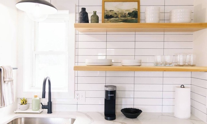 Chambersburg Apartment | The Mane & Co - No. 2