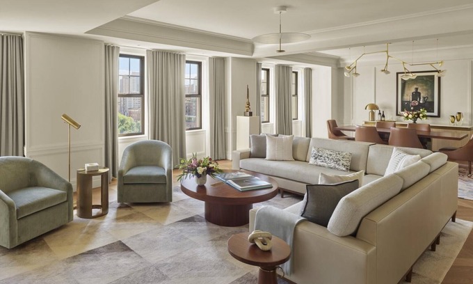 Boston Hotel | The Mansion at The Newbury Boston!