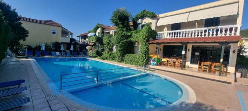 Moraitika Apartment | The Mayflower Studios & Apartments