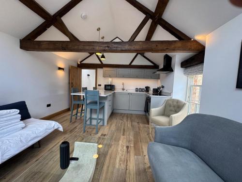 Towcester Apartment | The Menagerie