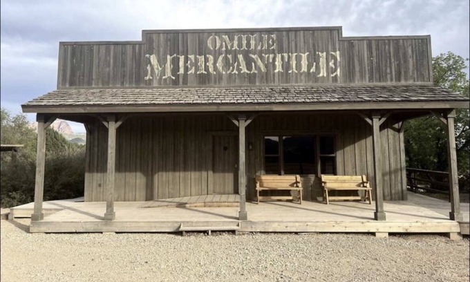 New Harmony Other | “The Mercantile” is a farmhouse style home on Morning Line Ranch.