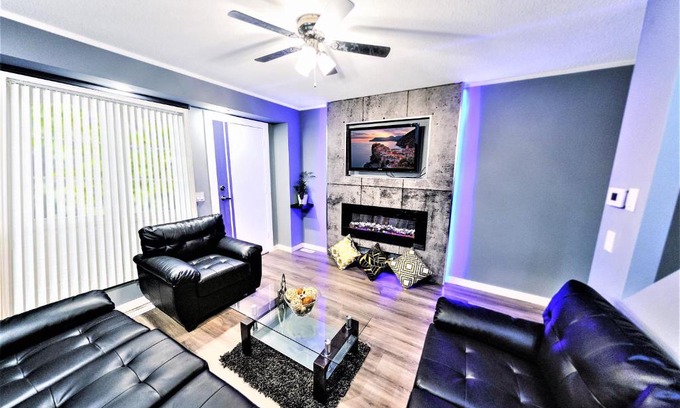 Winnipeg House | The Modern Spot
