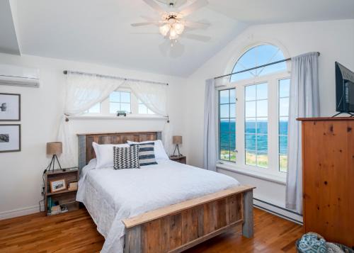Conception Bay South House | The Mooring Ocean Vw 3b Coastal Experience