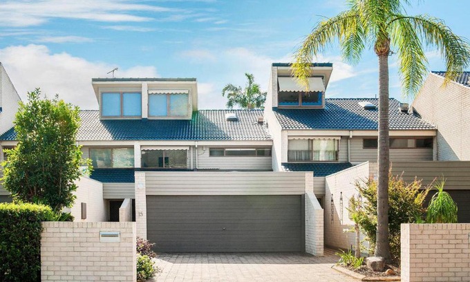 Soldiers Point House | The Moorings 15 stunning with water views and pool