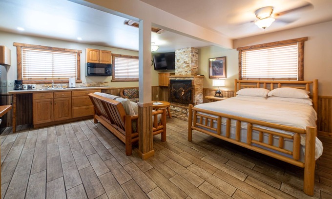 Indian River Cabin | The Moose Lodge Summa
