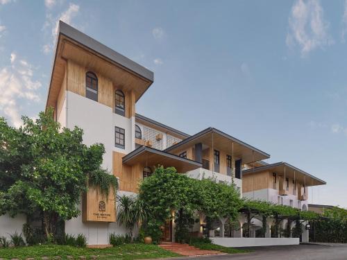 Chanthaburi Hotel | The Motifs Eco Hotel - SHA Extra Plus