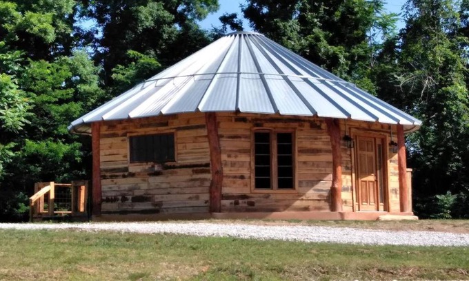 Genoa House | The Mountaineer - Rustic Mountain Yurt