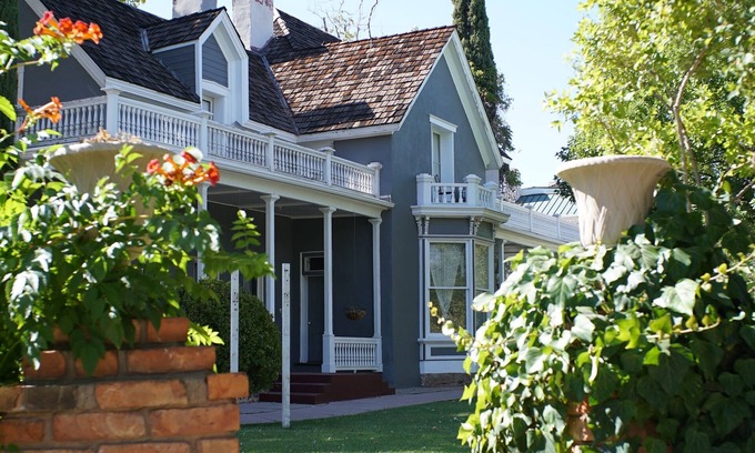 St. George Bed & Breakfast | The Mulberry Inn