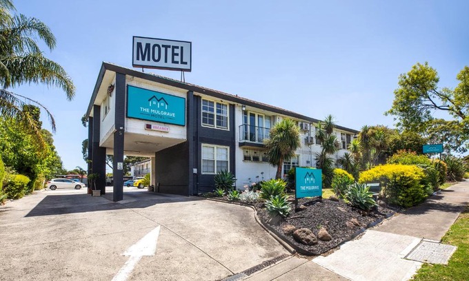Mulgrave Hotel | The Mulgrave Motel