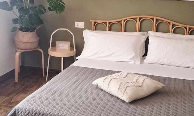 Grottammare Bed & Breakfast | The Nespole-4 guests-The Savannah