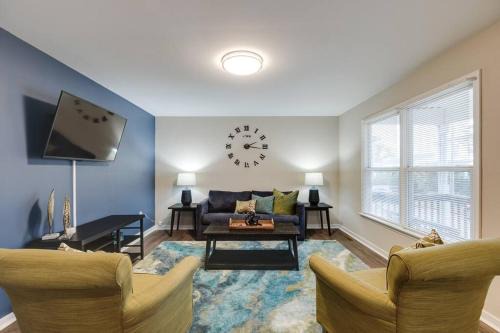 Richmond House | The Neighborhood House in Richmond