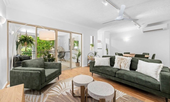 Cairns North Apartment | The Nest Cairns - Resort, Pools & Free Parking