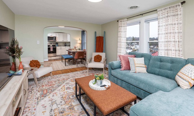 Staunton Apartment | The Nest-ComfyCozy2BdApt+Office+NearPark&Dwntwn