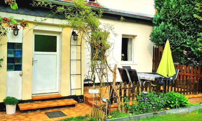 Burg-Dorf Apartment | The NeueSpreeBlick, directly on the Spree