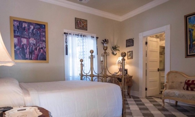 Downtown Tucson House | The New Orleans Room located in Downtown Tucson