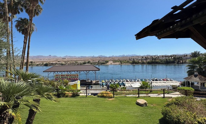 Laughlin Hotel | The New Pioneer