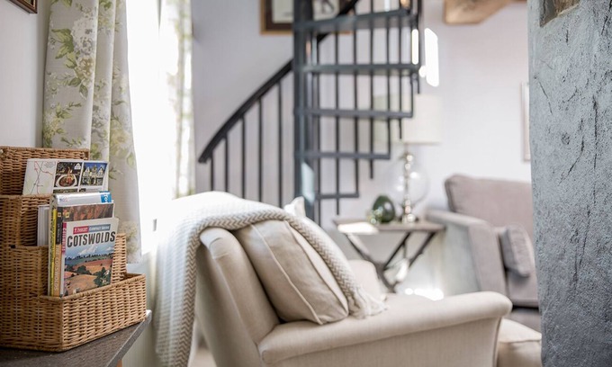 Mangotsfield Cottage | The Nook, Cotswolds, Gretton near Winchcombe