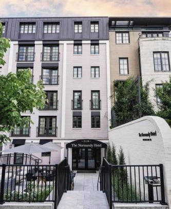 Kalorama Heights Hotel | The Normandy Hotel