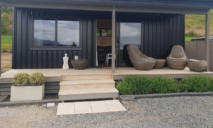 Hamurana Cottage | The Oaks Cottage Luxury Retreat Hamurana Rotorua