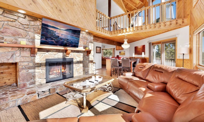 Whispering Forest Cabin | The Octagon at Big Bear- Hot Tub + Pool Table