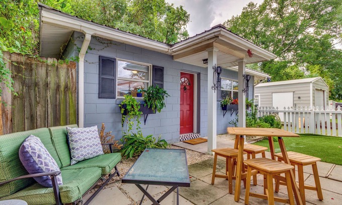 South Pensacola Cottage | 'the Octopus House' in Pensacola Near Downtown!