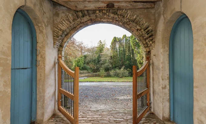 Llandefeilog Cottage | The Old Carriage Court