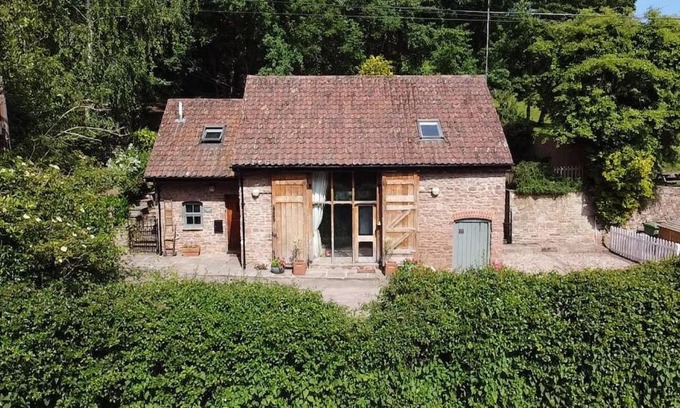 Carey House | The Old Coach House - Wye Valley AONB