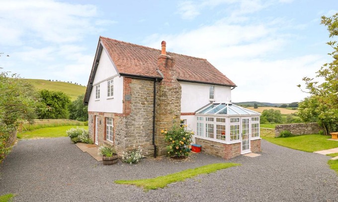 Milebrook House | The Old Farmhouse, Upper Pitts