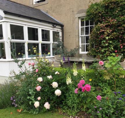 Lowick Bed & Breakfast | The Old Manse