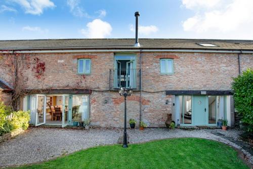 Paignton House | The Old Mill