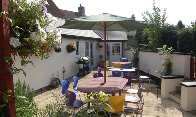 Thame Hotel | The Old Red Lion