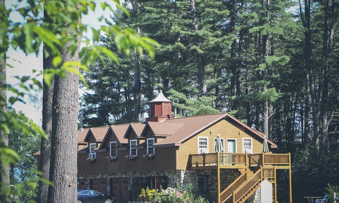 Fryeburg Bed & Breakfast | The Old Saco Inn