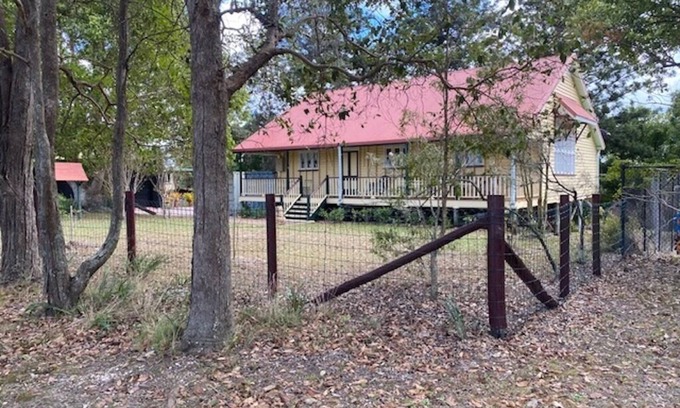 Greens Creek Cottage | 'The Old Schoolhouse'. A Heritage Experience.