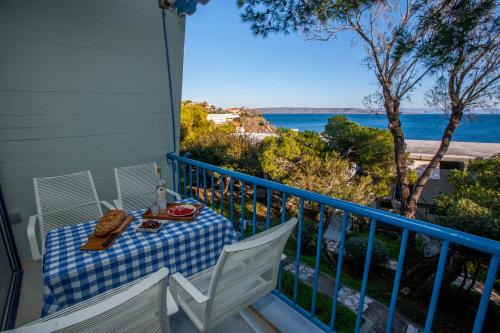 Kato Sounion Apartment | The One Sounio