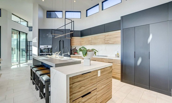 Hurricane House | The Onyx at Copper Rock