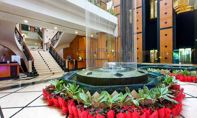 Vile Parle East Resort | The Orchid Hotel Mumbai Vile Parle