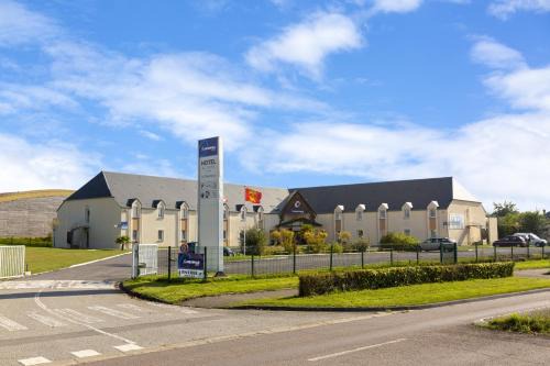 Le Neubourg Hotel | The Originals City, Hôtel Acadine, Le Neubourg